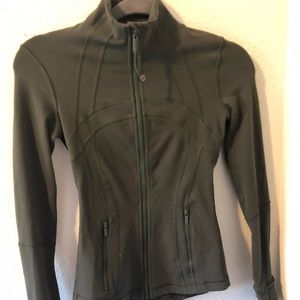 Lululemon olive green jacket
